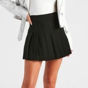 Pleated mini skirt